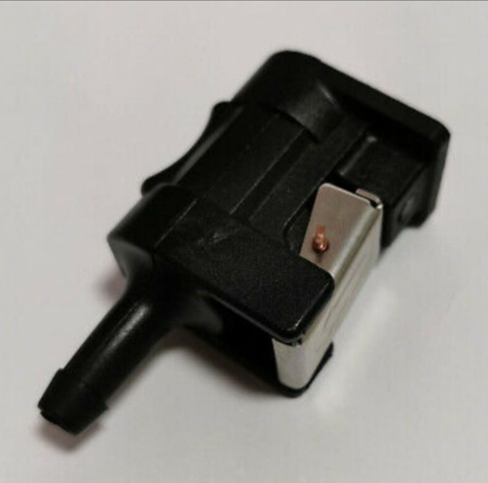 Fuel Liner Connector
